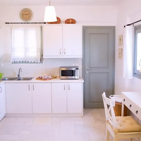 Ferienhaus Drios Holiday Casa Romylia *