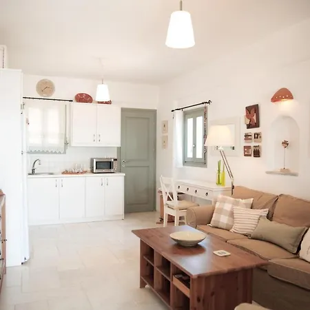 Drios Holiday Casa Romylia פארוס